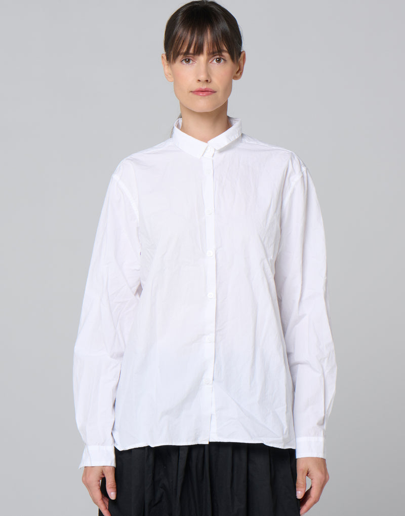 bergfabel-white-cotton-loose-tyrol-shirt.jpeg