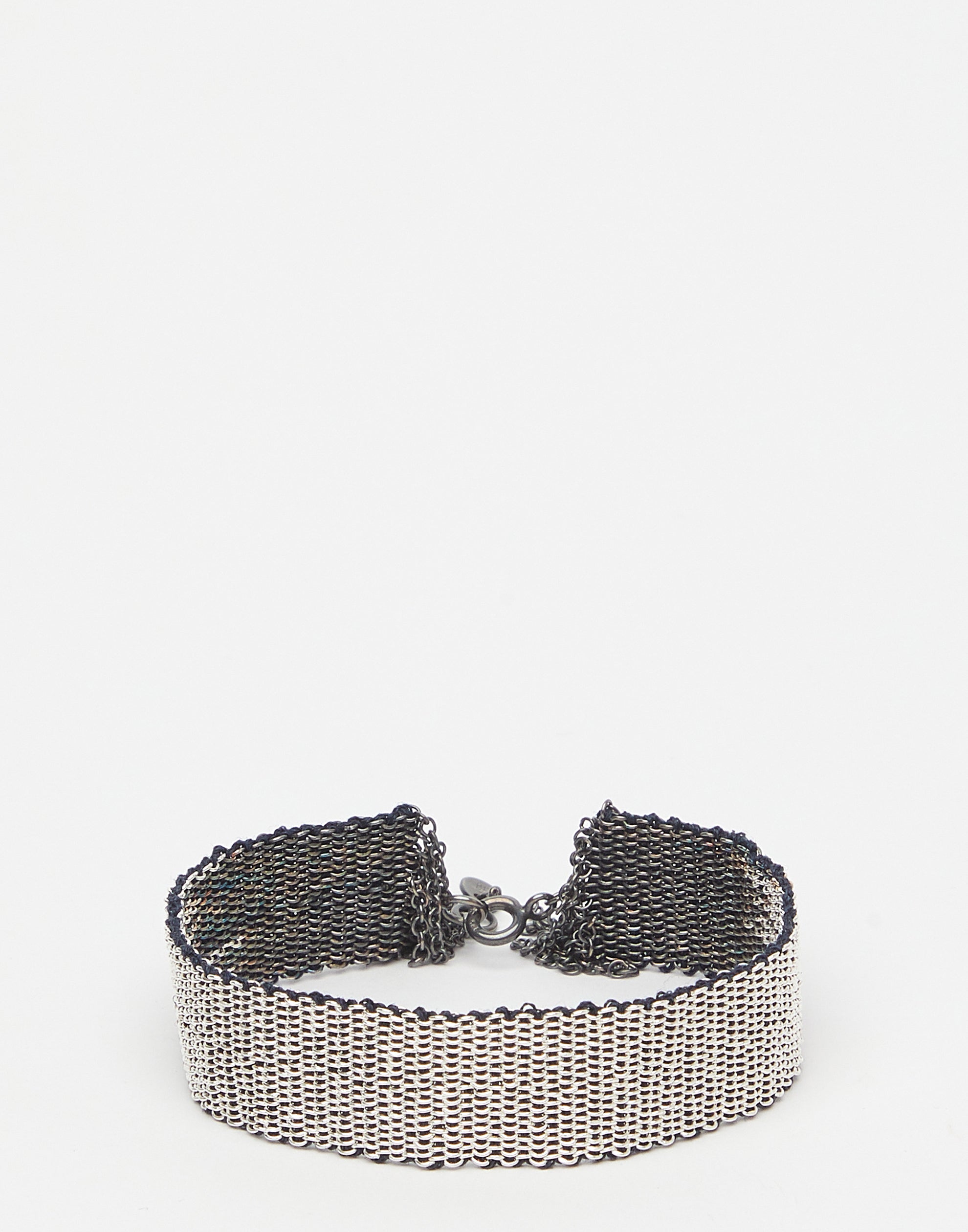 stephanie-schneider-oxidised-silver-anthracite-silk-bracelet.jpeg