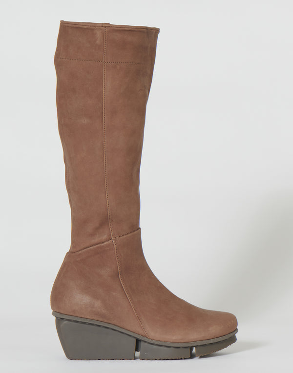 Brown Suede Leather Dart Boots