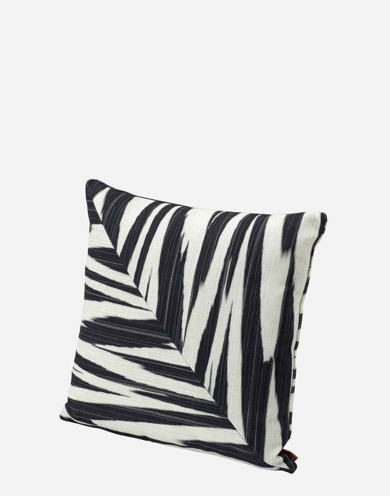 missoni-home-atacama-601-cushion-40-x-40cm.jpeg