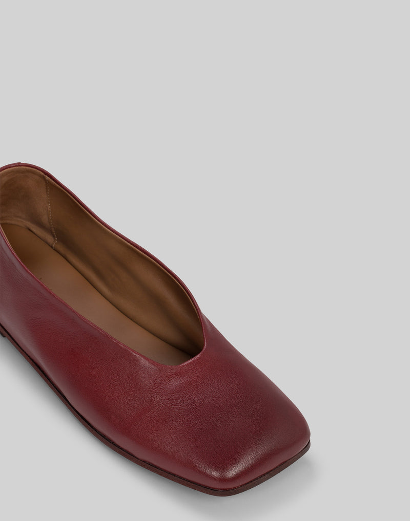 Blood Red Leather Spatolona Slippers