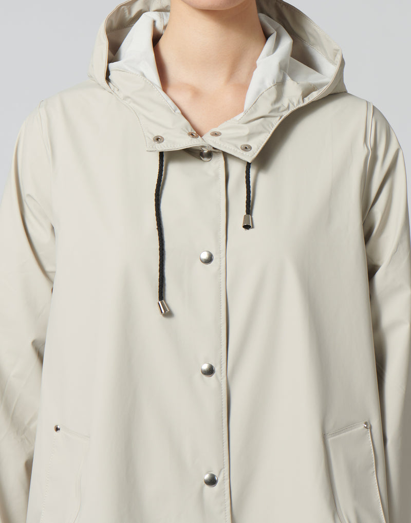 Light Sand Lightweight Moseback Raincoat