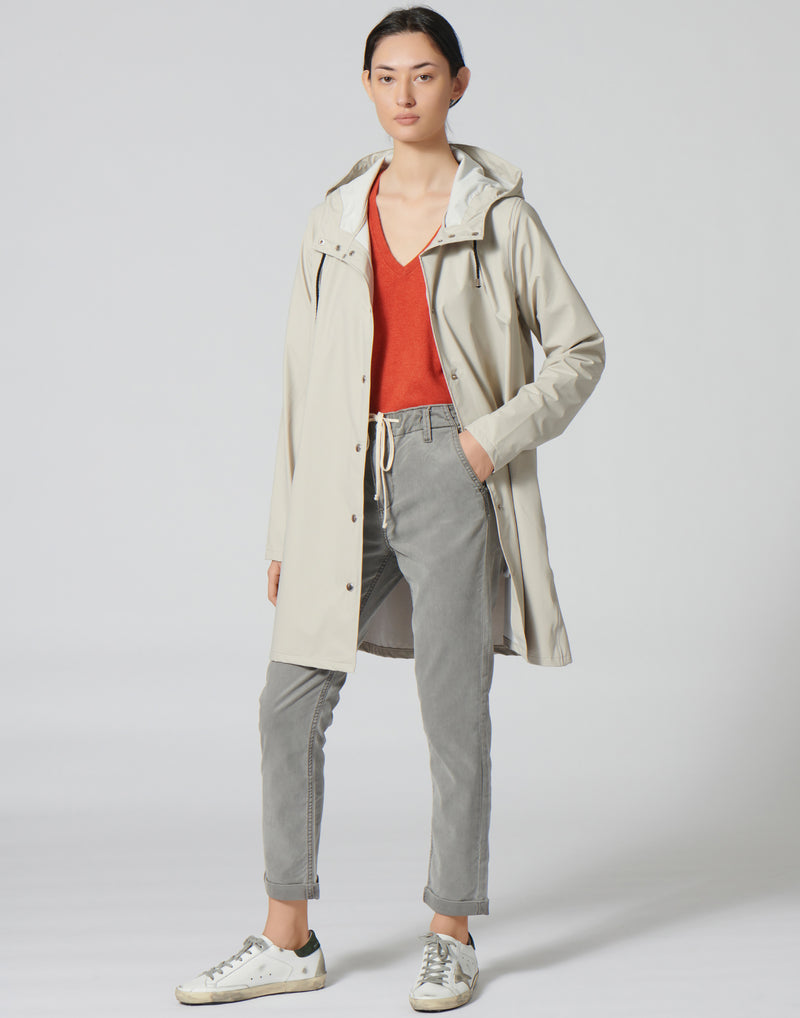 Light Sand Lightweight Moseback Raincoat