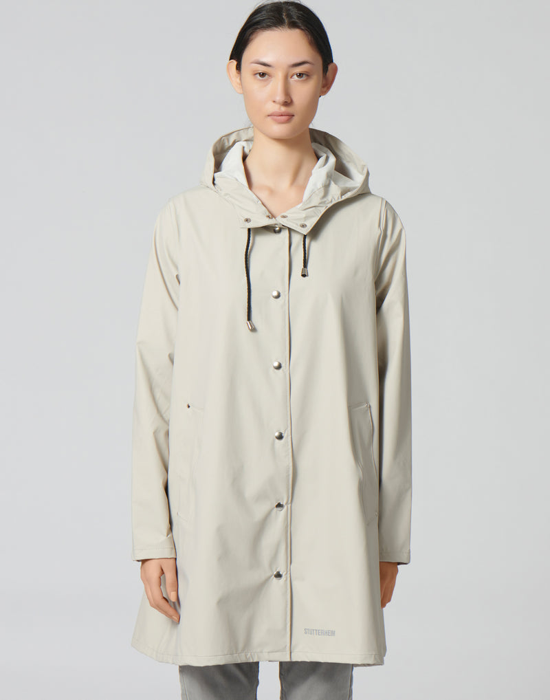 Light Sand Lightweight Moseback Raincoat