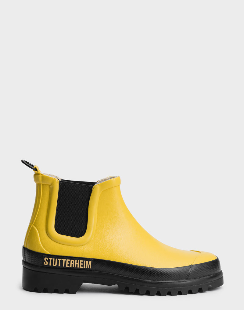 stutterheim-sunflower-black-chelsea-rainwalker-boots.jpeg