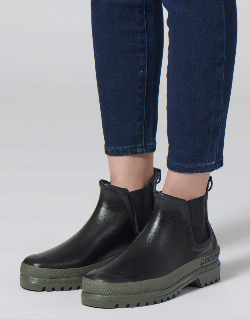 Black & Green Chelsea Rainwalker Boots