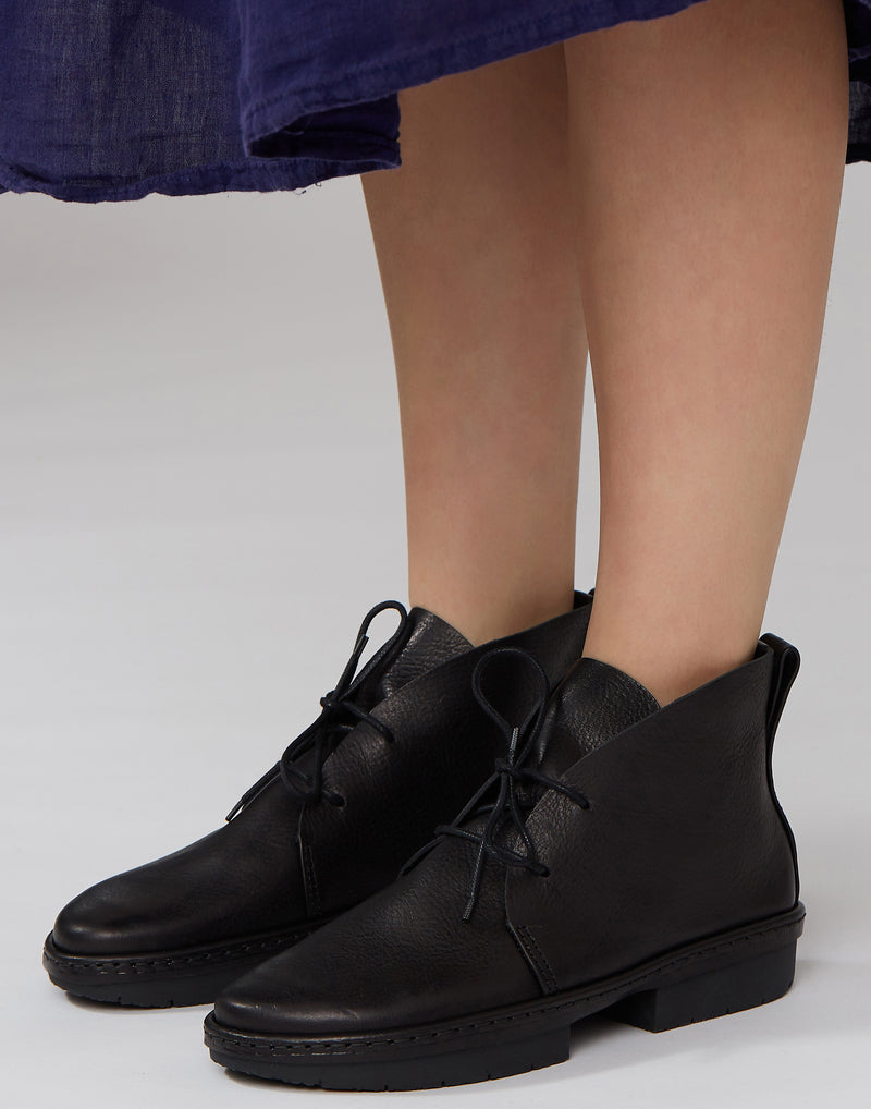 Black Slow Lace Up Leather Boots