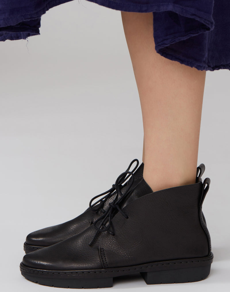 Black Slow Lace Up Leather Boots