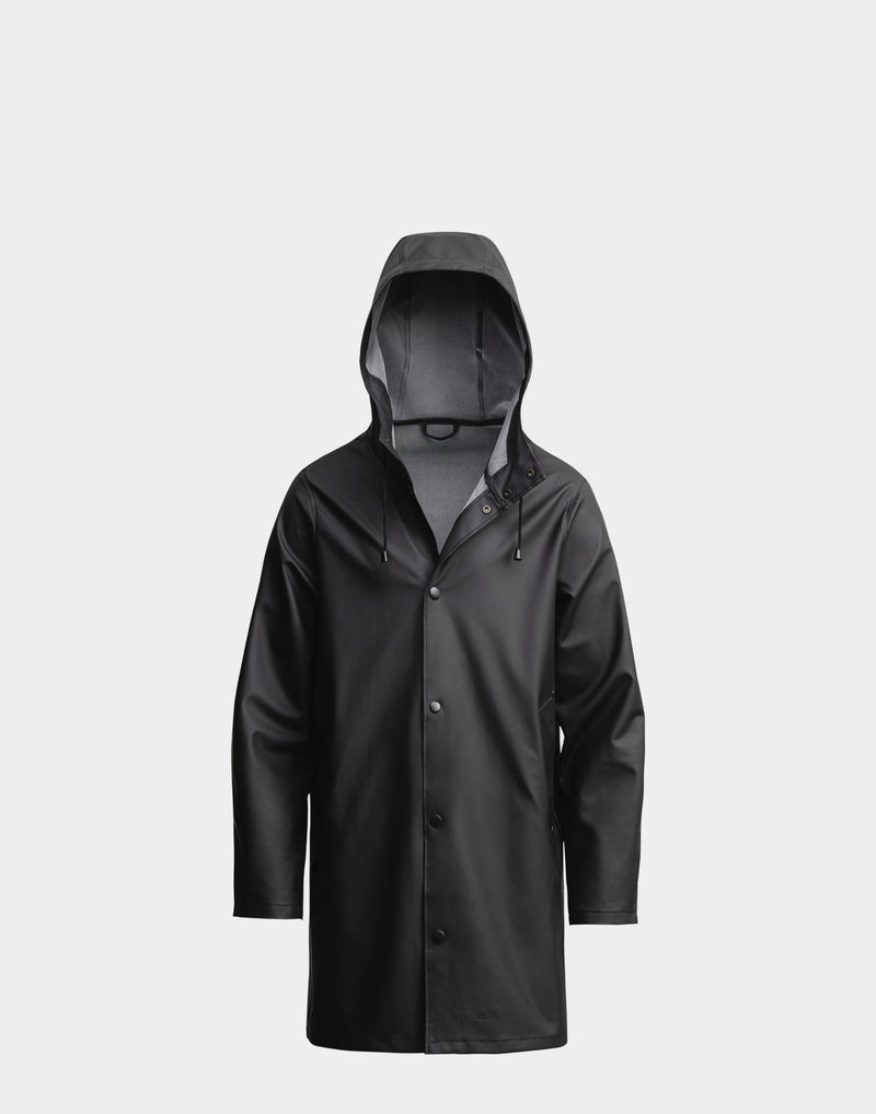 stutterheim-black-lightweight-stockholm-raincoat-1.jpeg